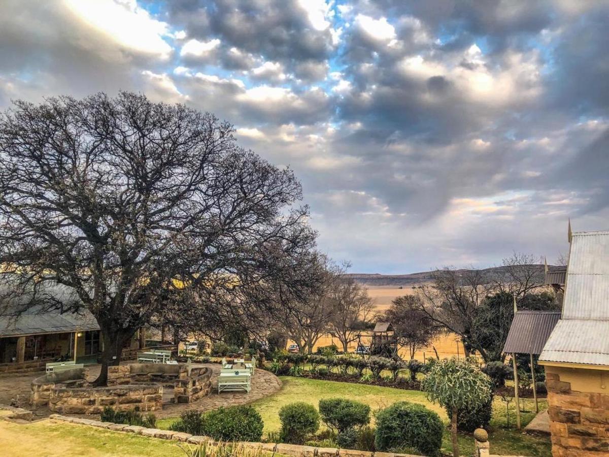 Imla Guest Farm Otel Ficksburg Dış mekan fotoğraf