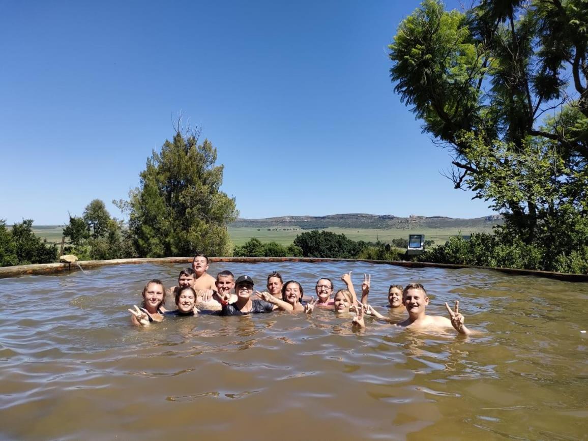Imla Guest Farm Otel Ficksburg Dış mekan fotoğraf