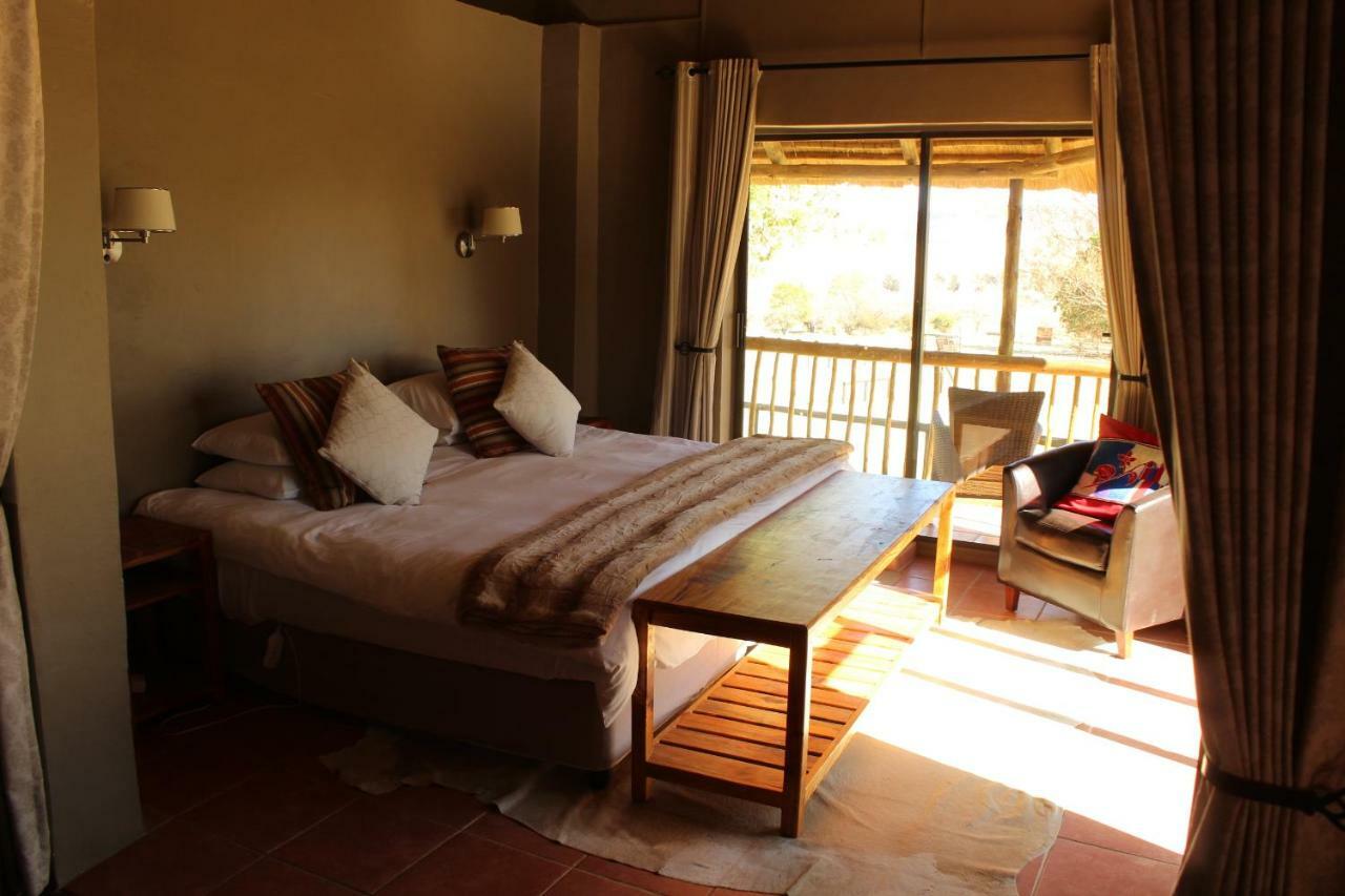 Imla Guest Farm Otel Ficksburg Dış mekan fotoğraf